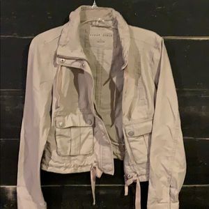 Khaki jacket￼